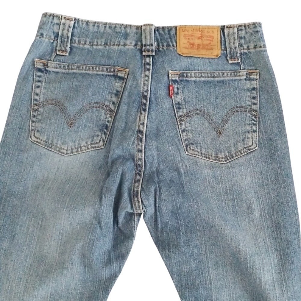 Levis 525 Nouveau Low Boot Cut Jeans Women 6 M Light Wash Blue Y2K Denim vintage